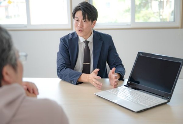 保険代理店のM&A動向